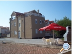 Vila Ivanica - Vodice Hrvaka