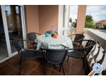 Villa Martin *** Srima - Vodice Kroatien