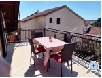 Villa Neda - Vodice Kroatien
