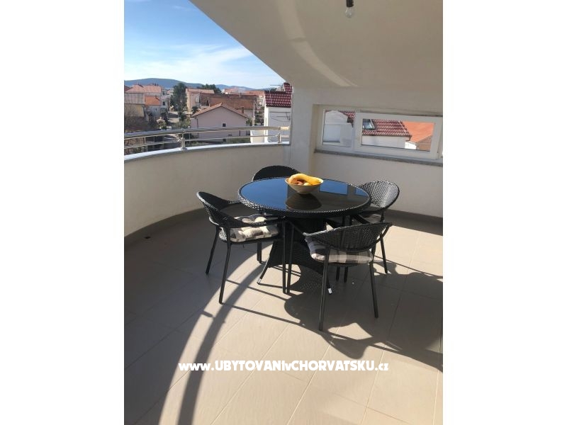 Penthouse mit Pool Ruža – Ferienwohnung Vodice, Kroatien – Foto 3