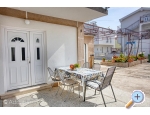 Villa Tanja *** - Vodice Kroatien