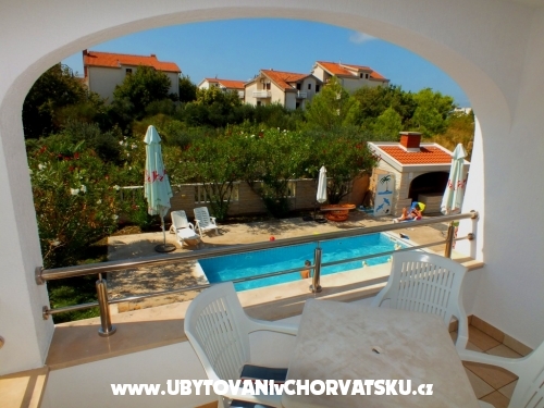 Villa Tomislav - Vodice Kroatien