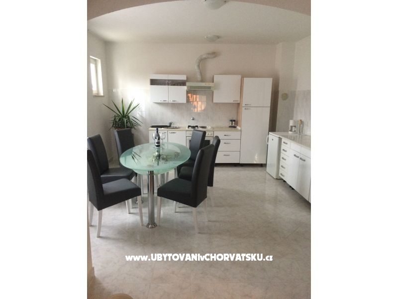 Apartment T &amp; J  – Ferienwohnung Zadar, Kroatien – Foto 1