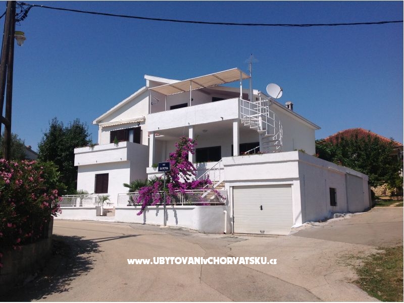 Holiday house Antonia – Ferienwohnung Zadar, Kroatien – Foto 1