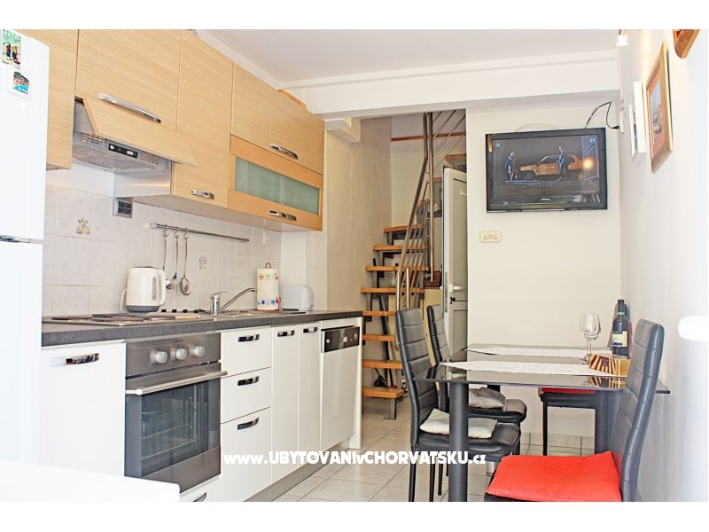 Apartment Tomislav – Ferienwohnung Zaostrog, Kroatien – Foto 4