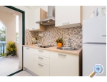 Appartements Babi A4 - Zaostrog Kroatien