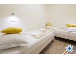 Appartements Babi A4 - Zaostrog Croatie