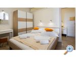 Appartements Babi A4 - Zaostrog Croatie