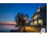 Appartements Babi A4 - Zaostrog Croatie