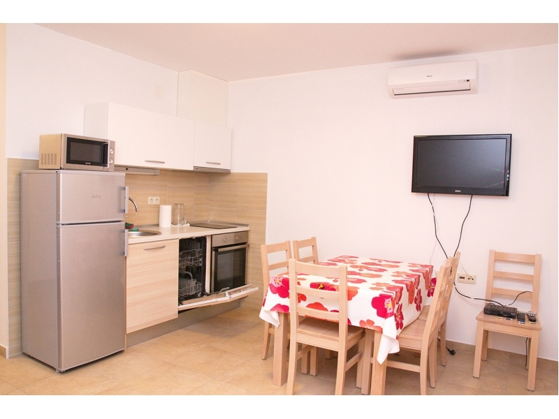 Appartements Ksenija - Zaostrog Croatie