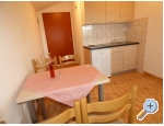 Appartements Mezi - Zaostrog Kroatien