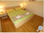 Appartements Mezi - Zaostrog Kroatien