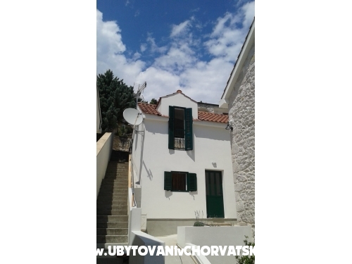 Appartements Pirak - Zaostrog Croatie