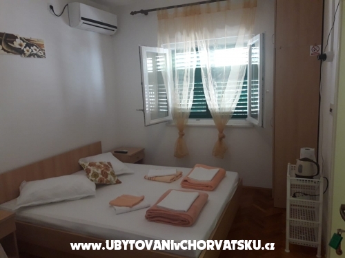 Appartements Pirak - Zaostrog Croatie