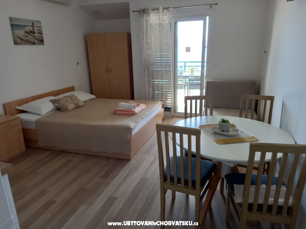 Appartements Pirak - Zaostrog Croatie
