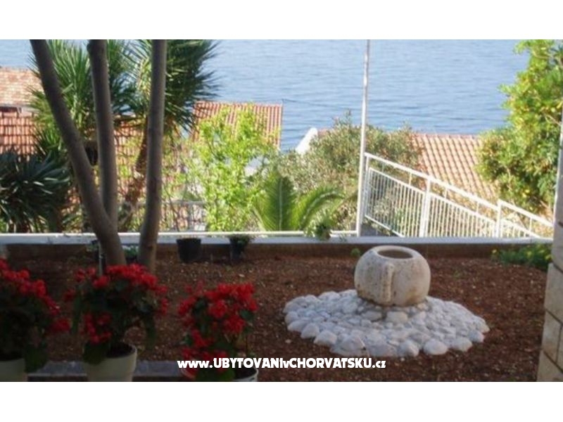 Appartement Amalia – Ferienwohnung Zaostrog, Kroatien – Foto 1