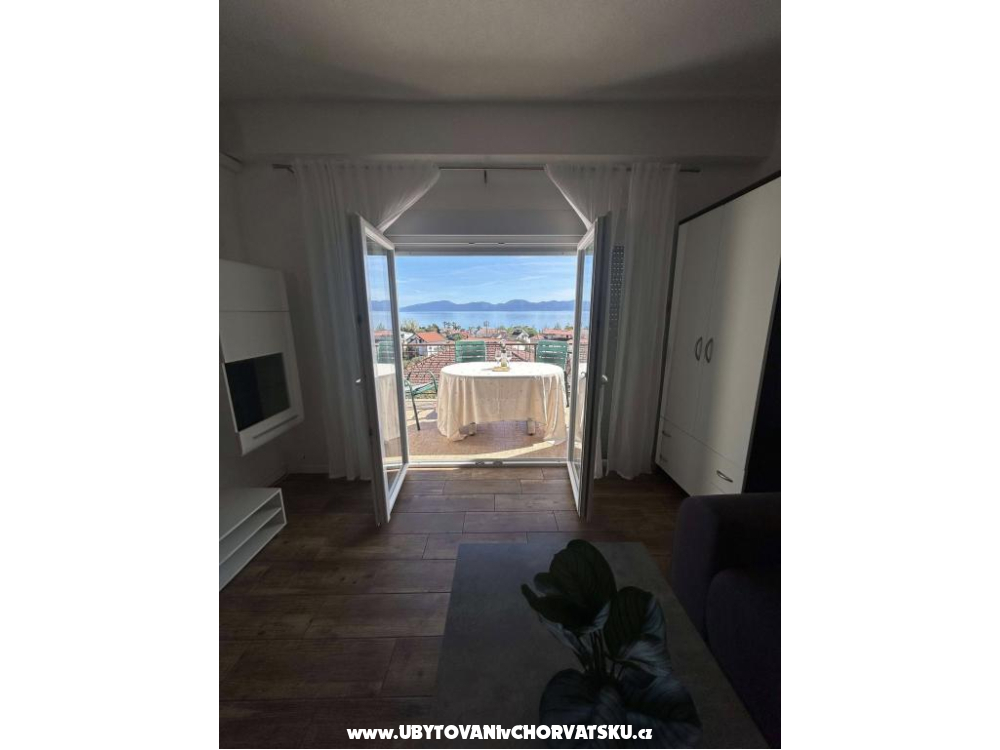 Apartmanok Kavara - Zaostrog Horvtorszg