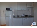 Apartmaji Matutinovic - Zaostrog Hrvaka