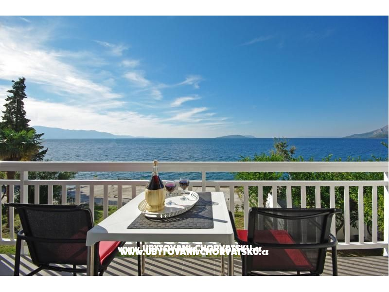 Strandhaus Dalmatien – Ferienwohnung Zaostrog, Kroatien – Foto 1