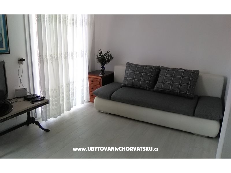 Apartment Lola – Ferienwohnung Zivogosce, Kroatien – Foto 2