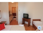 Apartmaji DEMS 1 - ivogoe Hrvaka