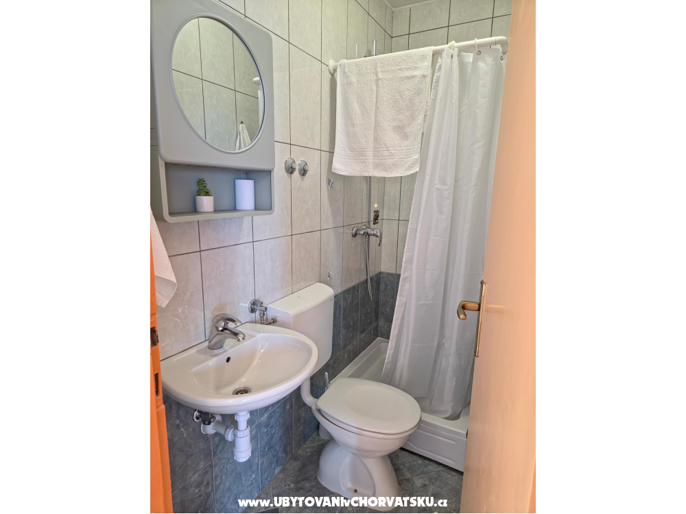 Appartements Ivop - Živogošče Kroatien