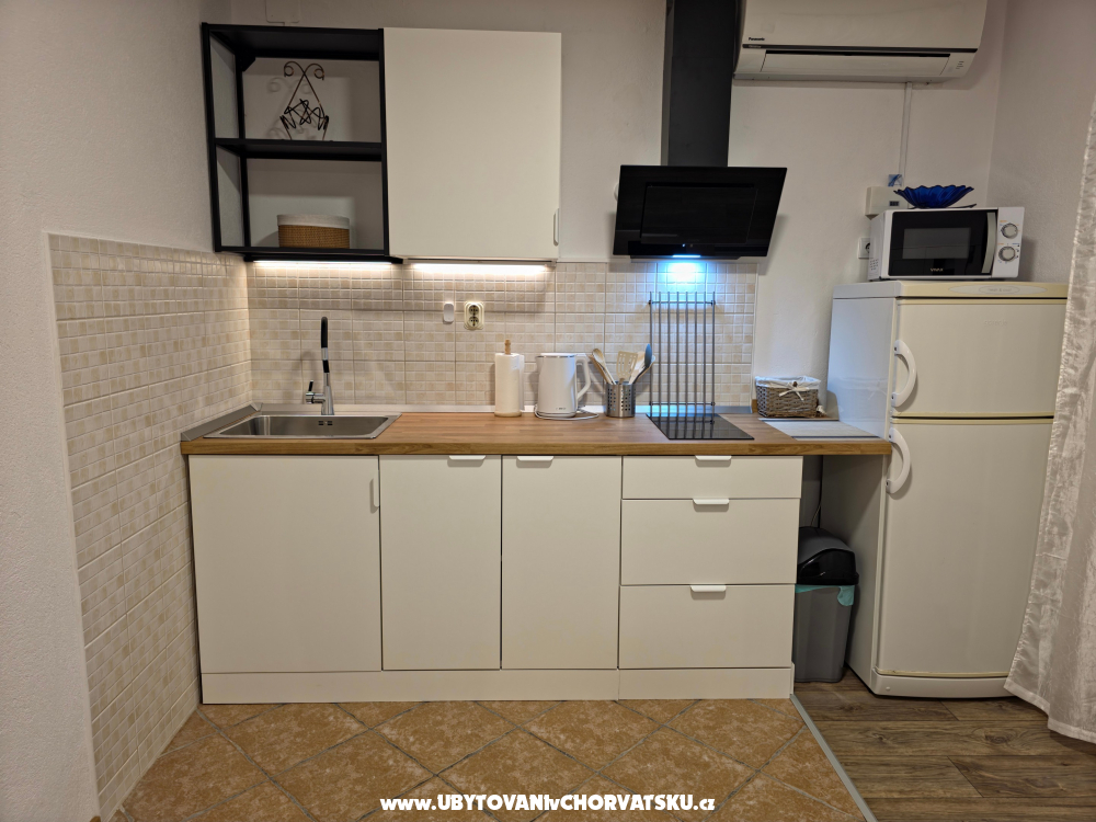 Appartements Ivop - Živogošče Kroatien