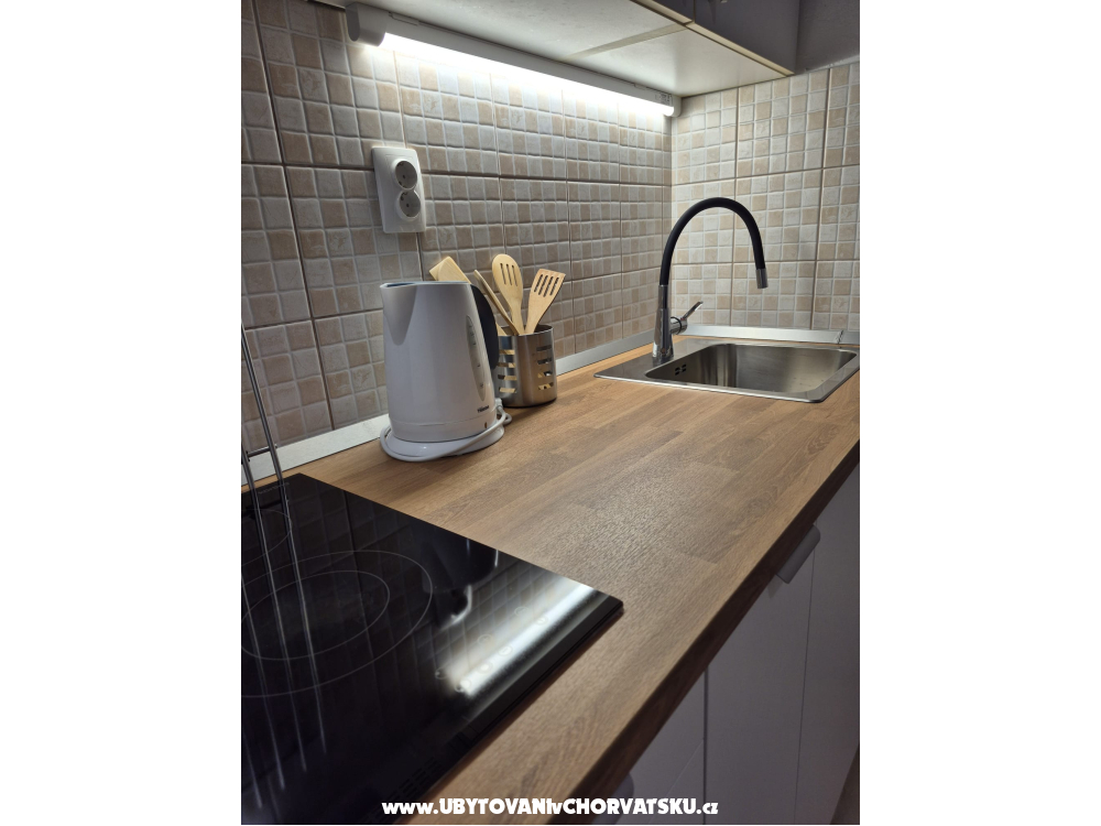 Apartmaji Ivop - Živogošče Hrvaška