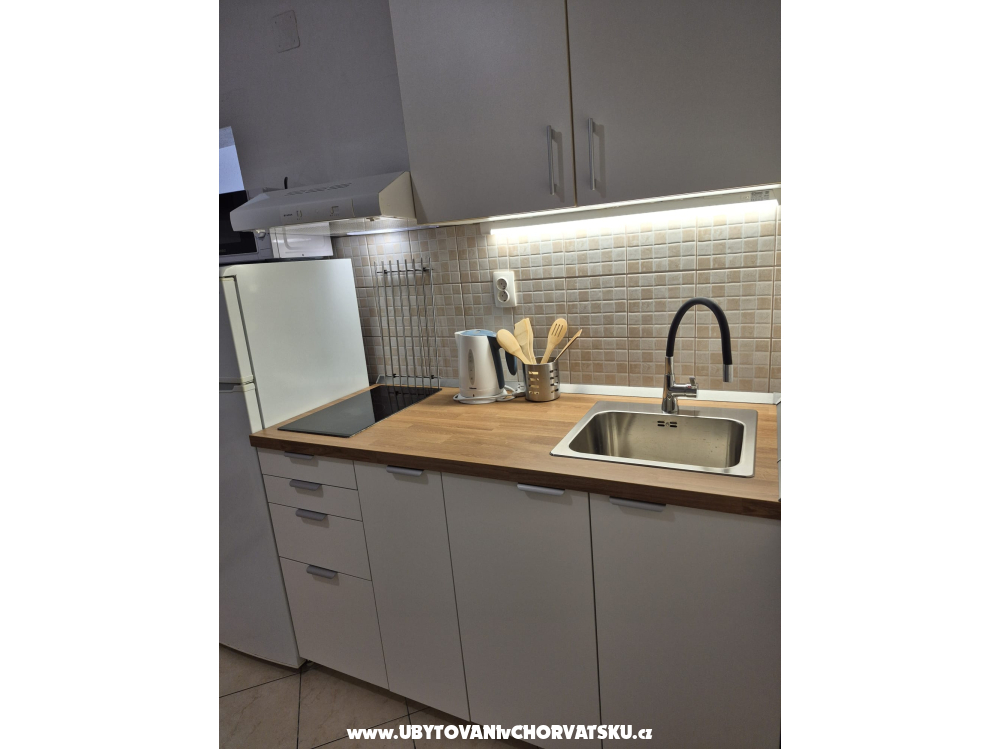 Apartmaji Ivop - Živogošče Hrvaška