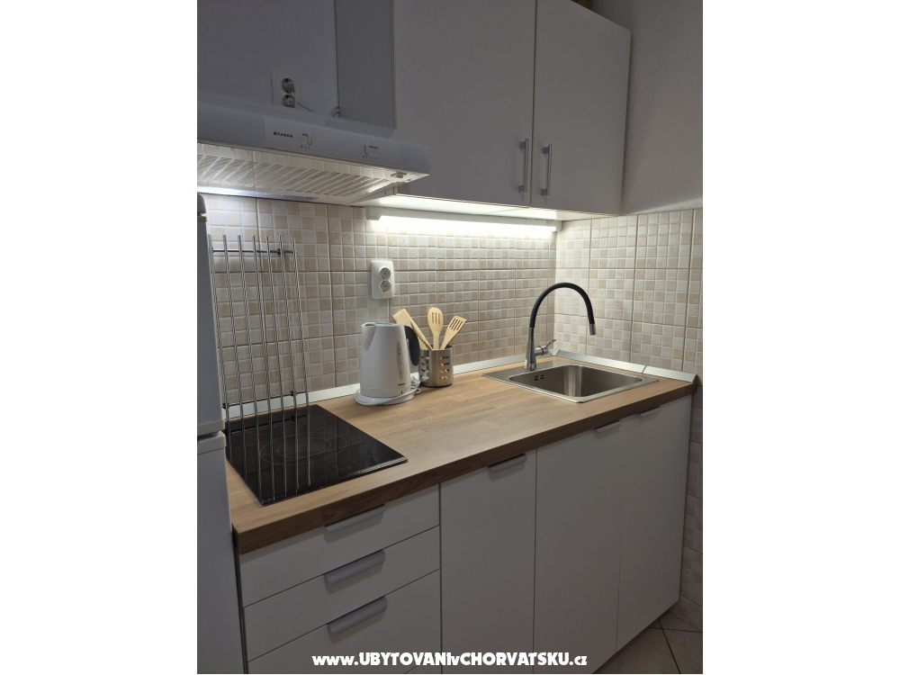 Apartmaji Ivop - Živogošče Hrvaška