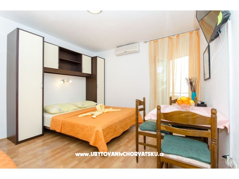 Appartements Knezović – Ferienwohnung Zivogosce, Kroatien – Foto 9