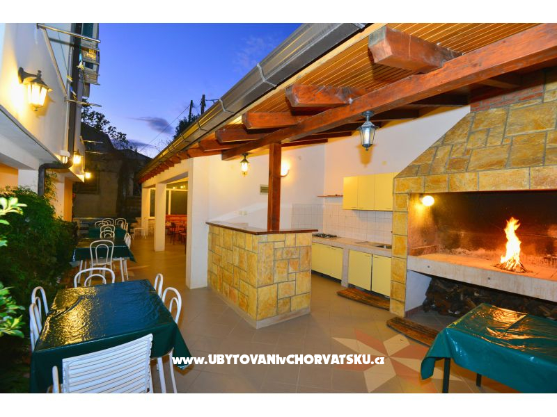 Appartements Mijo – Ferienwohnung Zivogosce, Kroatien – Foto 4