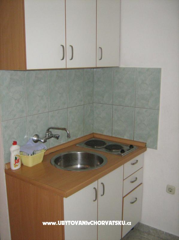 Appartements Žarko &amp; Ana Klinac – Ferienwohnung Zivogosce, Kroatien – Foto 5