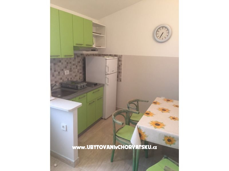 Ferienwohnungen Lile  – Ferienwohnung Zivogosce, Kroatien – Foto 17