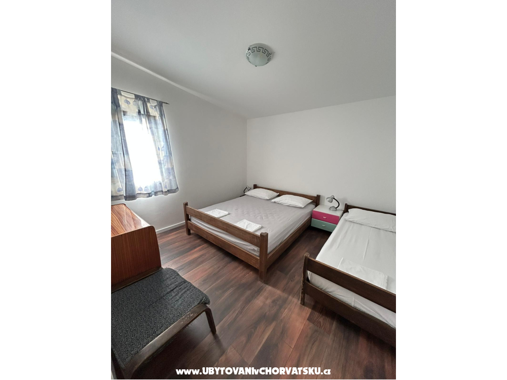 Ferienwohnungen MM - Živogošče Kroatien