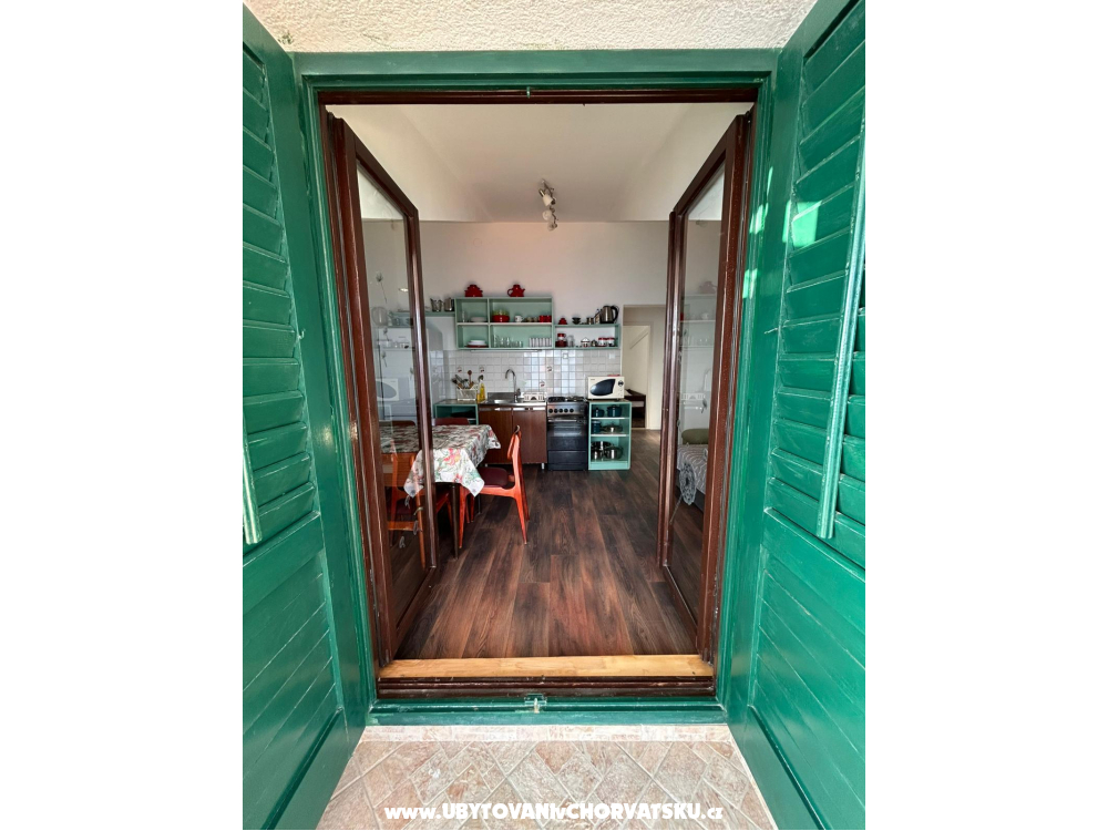 Ferienwohnungen MM - Živogošče Kroatien