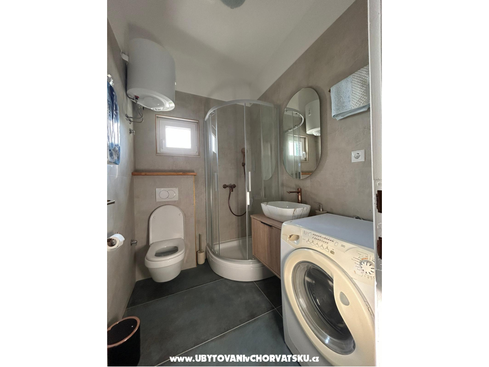 Ferienwohnungen MM - �ivogo��e Kroatien