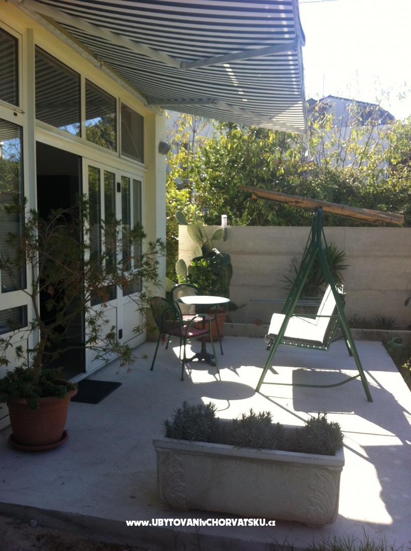 Legin – Ferienwohnung Zivogosce, Kroatien – Foto 3